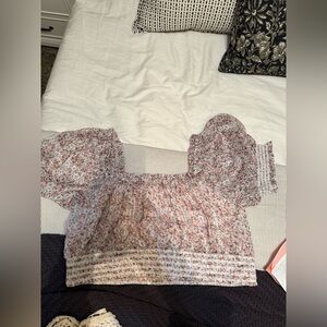 ARULA Pink and White Floral Blouse